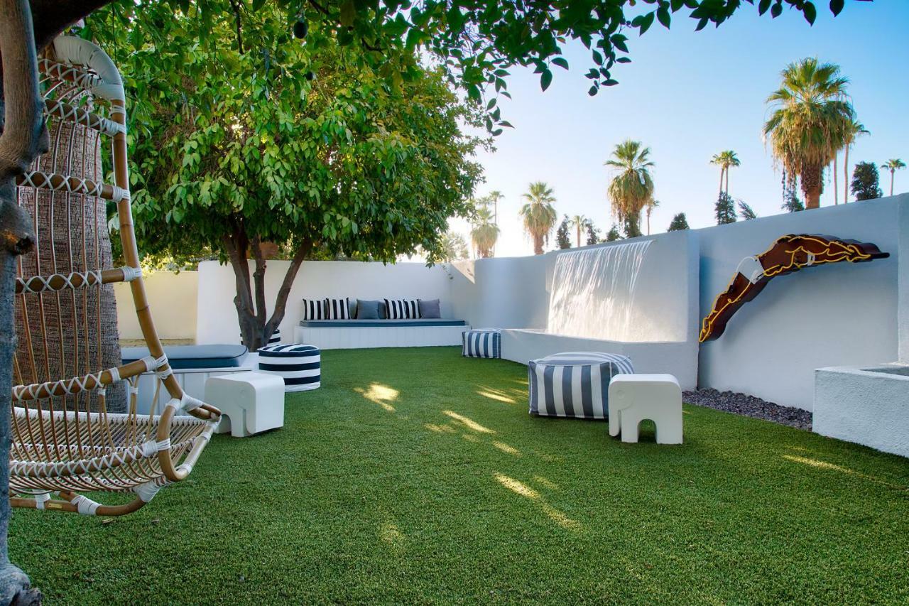 Dive Palm Springs Hotel Екстериор снимка