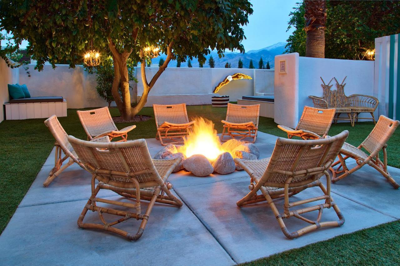 Dive Palm Springs Hotel Екстериор снимка